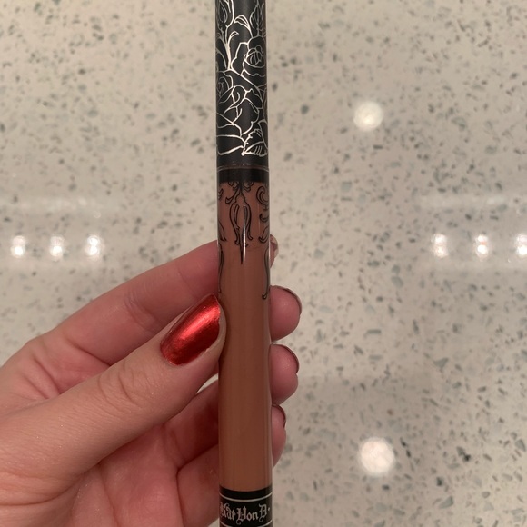Kat Von D Bow n arrow - Picture 1 of 3